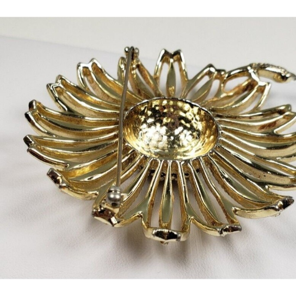 Vintage 1960's Flower Brooch Pin Signed Marked Sarah Coventry Gold Tone 3" Large - Picture 5 of 10